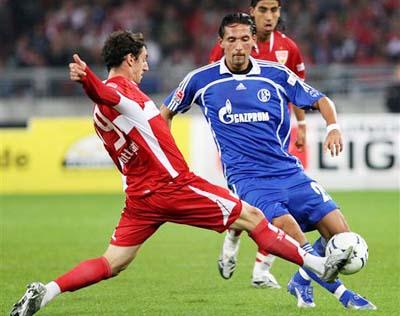 的表现一直 的表现一直